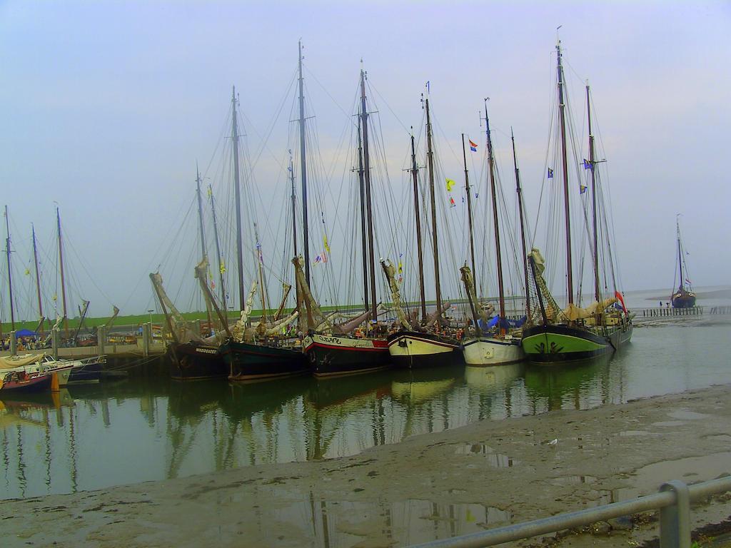 Hotel Brasserie Om De Noord Schiermonnikoog Esterno foto